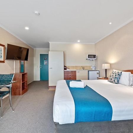 Aristotles North Shore Auckland Exterior photo