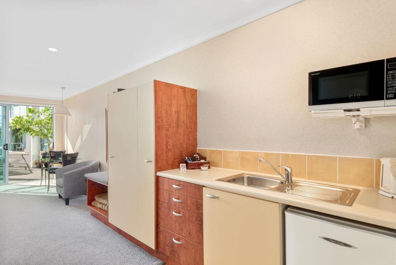 Aristotles North Shore Auckland Exterior photo