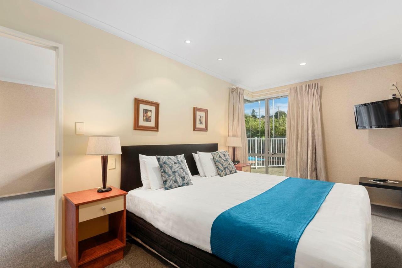Aristotles North Shore Auckland Exterior photo