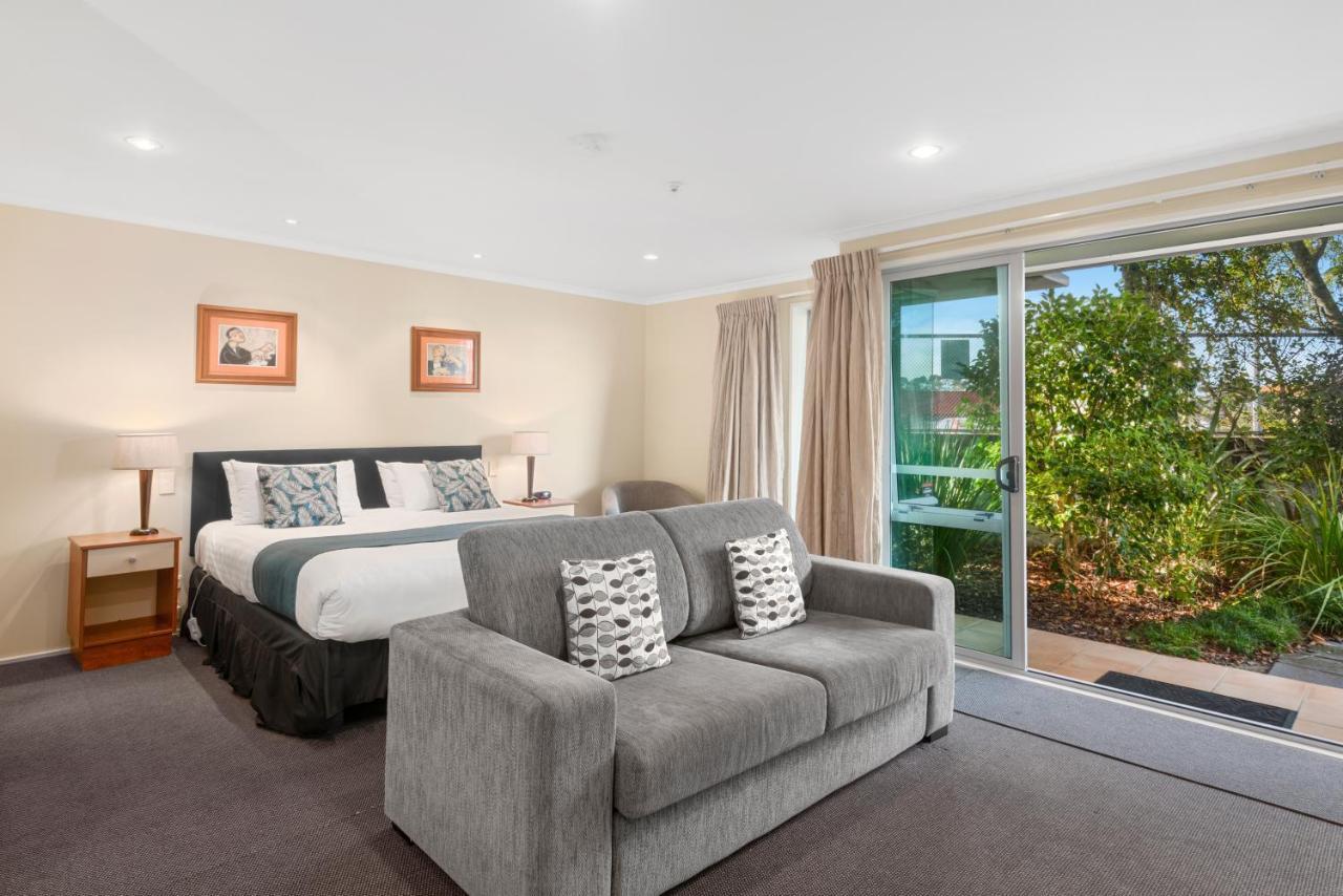 Aristotles North Shore Auckland Exterior photo